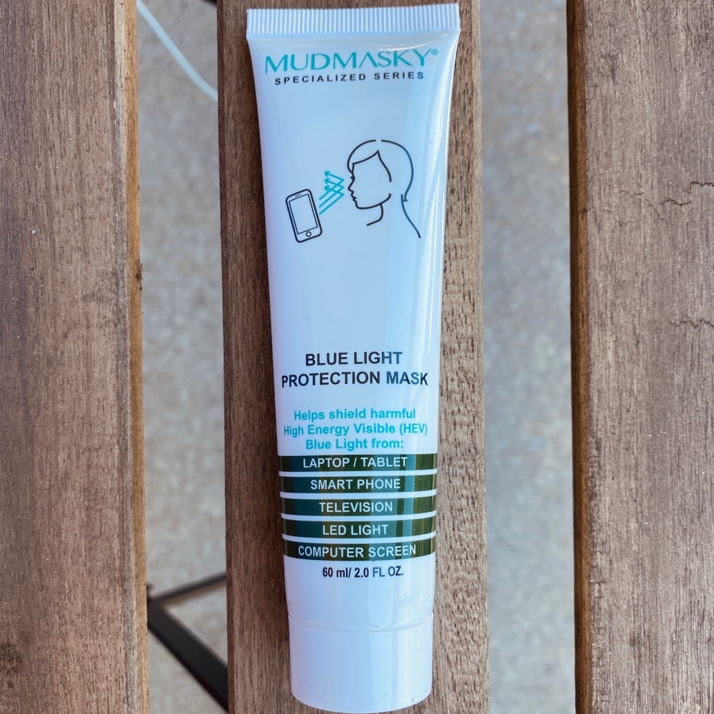 Mudmasky blue light protection mask + freebies